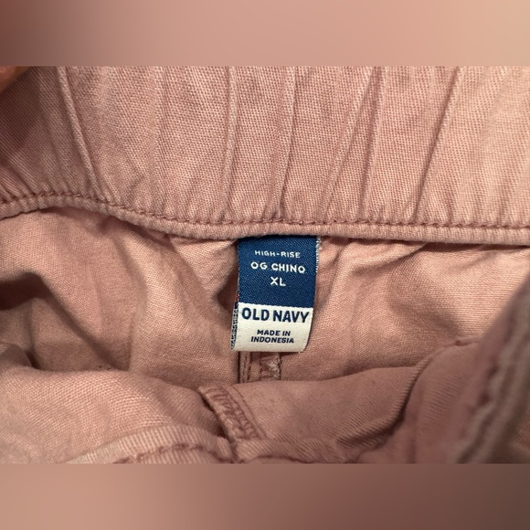 Old Navy Hi Rise OG Chino Lot, XL - Picture 2 of 16